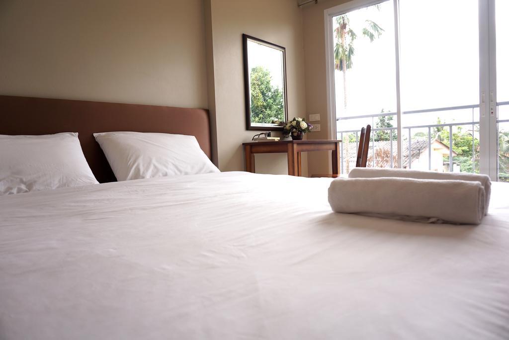 Chompu Nakarin Apartment Trang Exterior photo